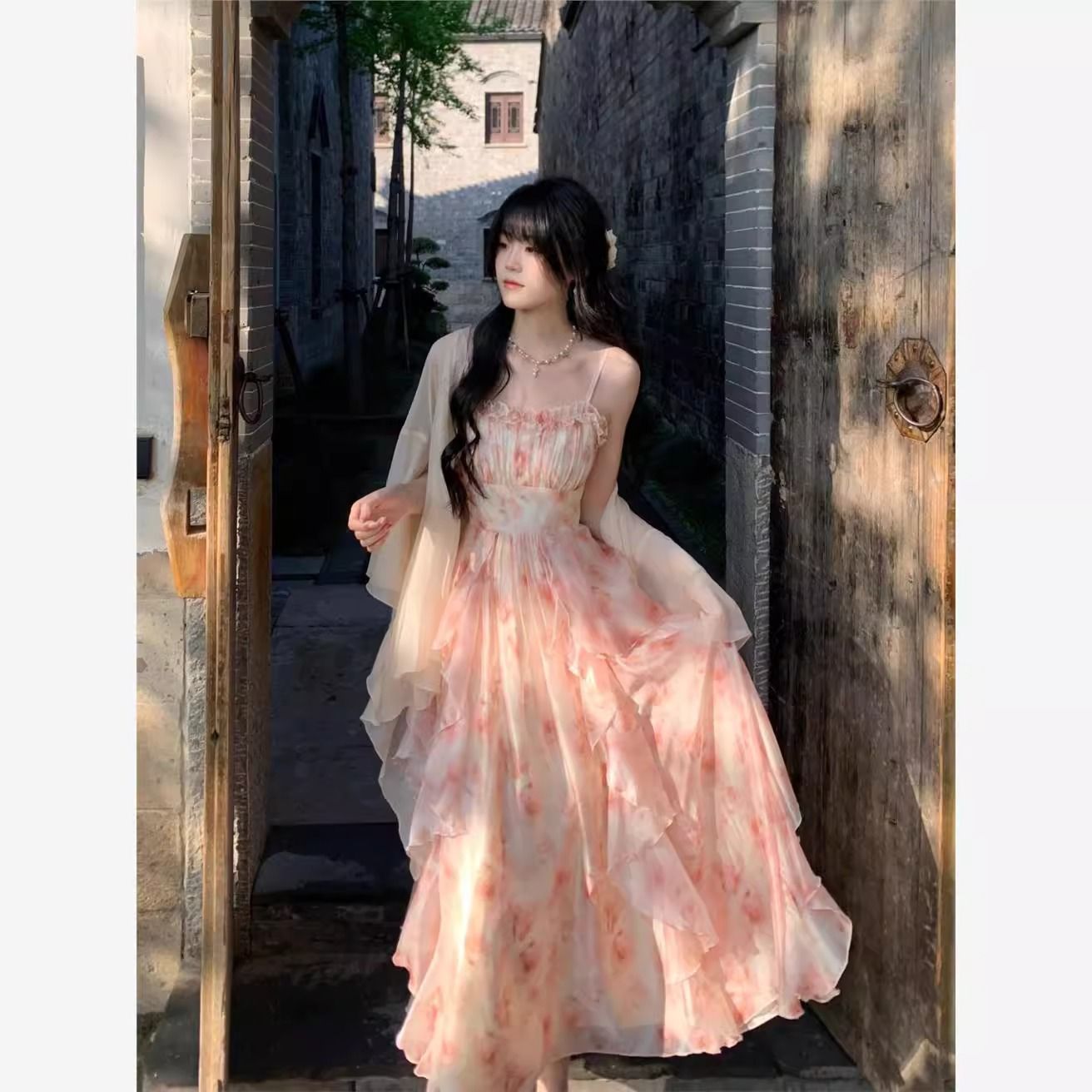 Women Watercolor Peach Floral  - Kimono Sheer Floral บทวิจารณ์และราคา