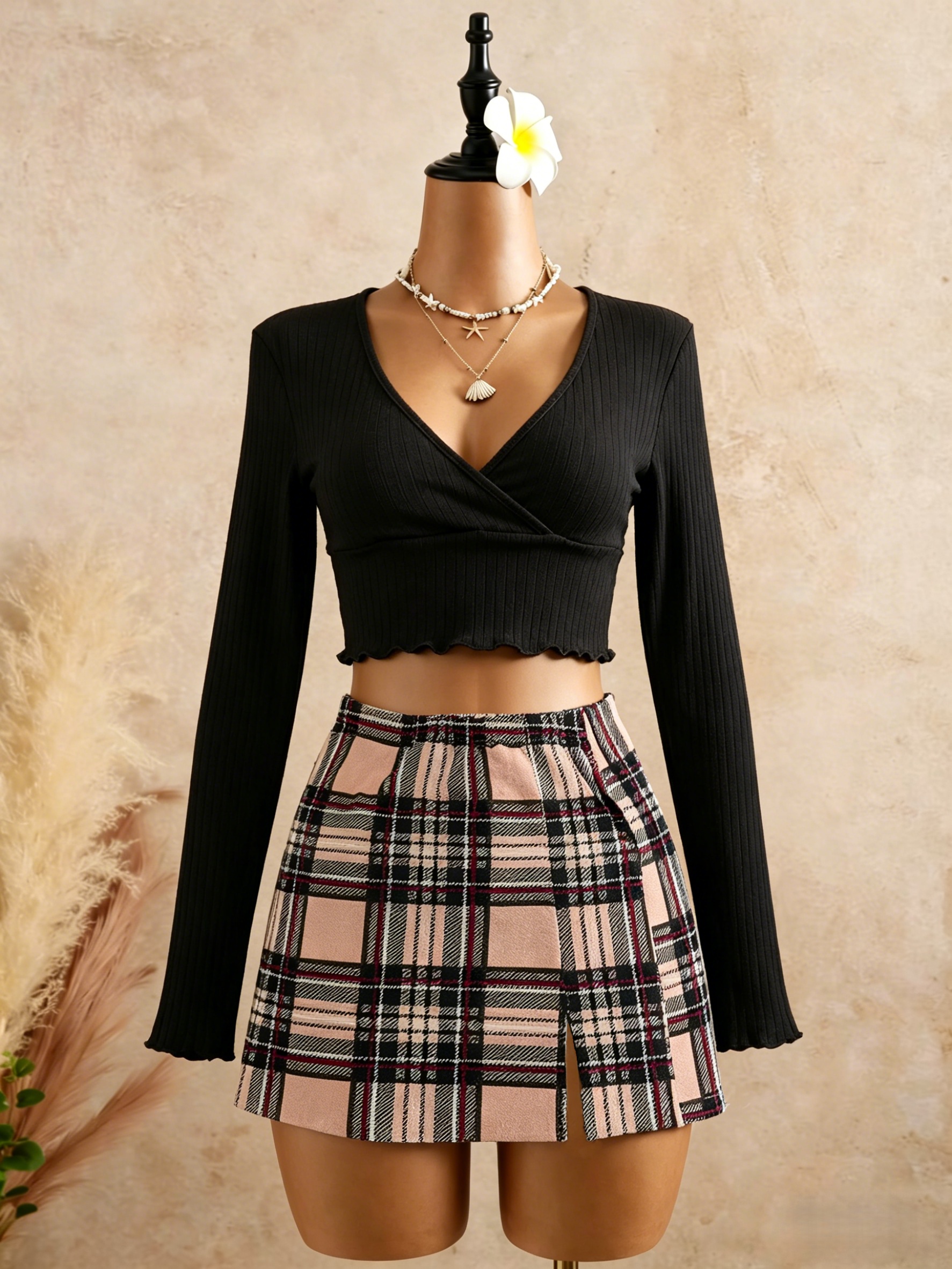 Women Black Wrap V Neck Ruffle - Crop Top Crochet บทวิจารณ์และราคา