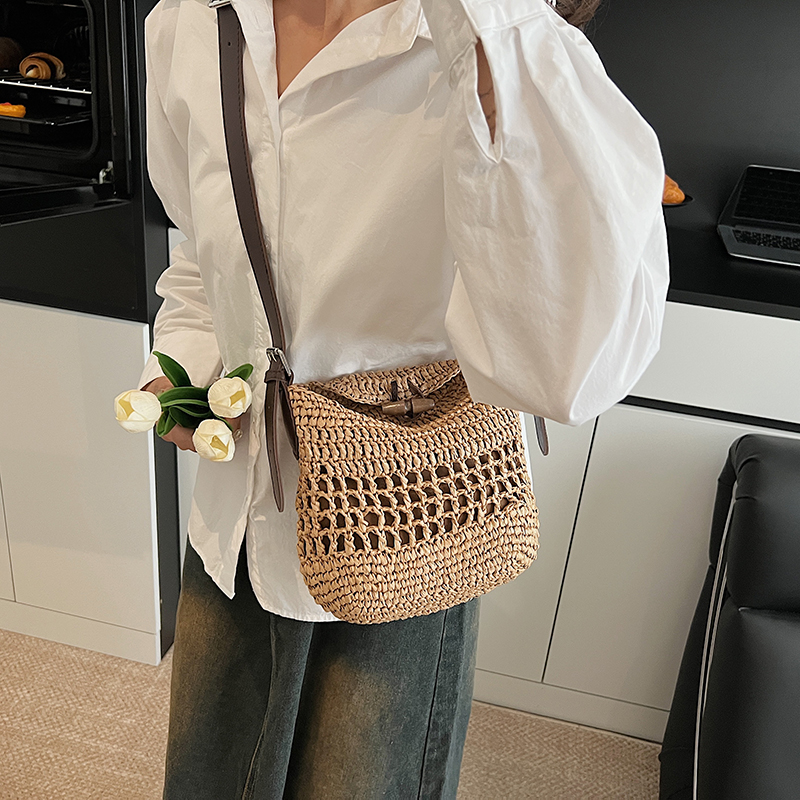 Small Woven Straw Bucket Bag L - Crochet Bag Raffia บทวิจารณ์และราคา