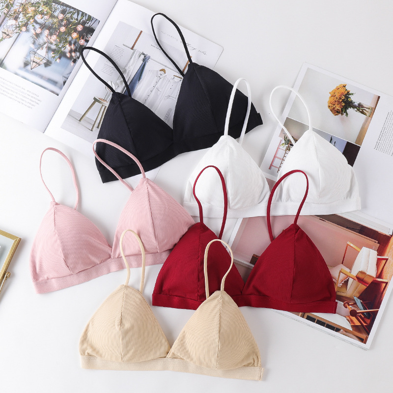 3D Sexy Lingerie Seamless Spor - Bralette Triangle Set บทวิจารณ์และราคา