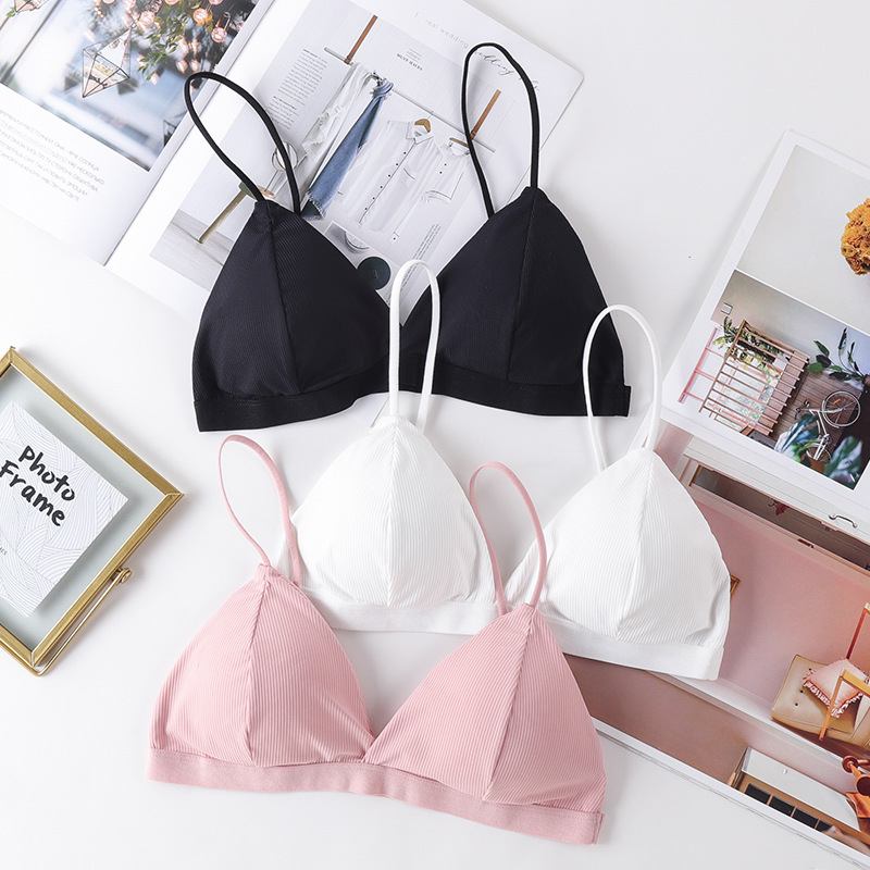 3D Sexy Lingerie Seamless Spor - Bralette Triangle Set บทวิจารณ์และราคา